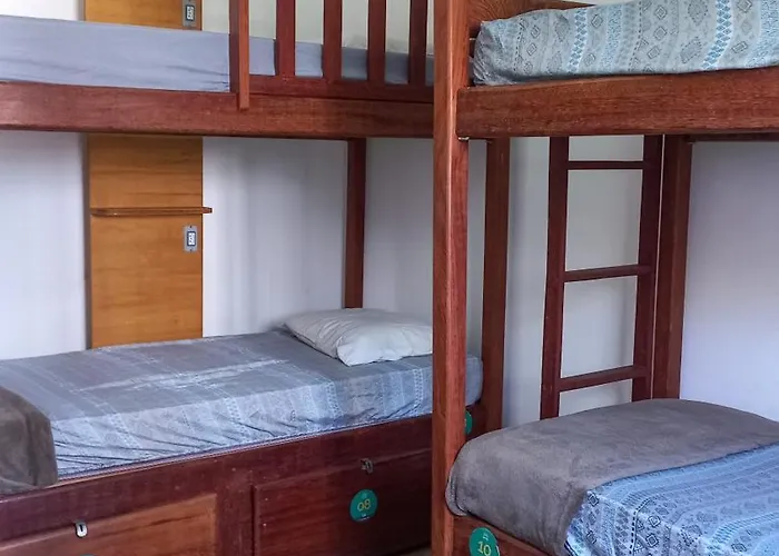 Get Up Hostel