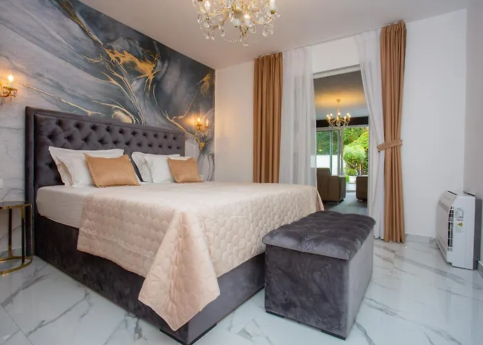***Green Dream***- Villa In Split