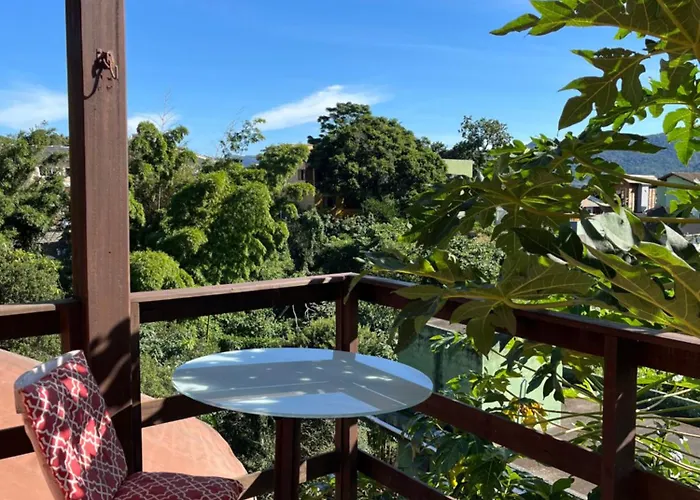Vibe House Hostel