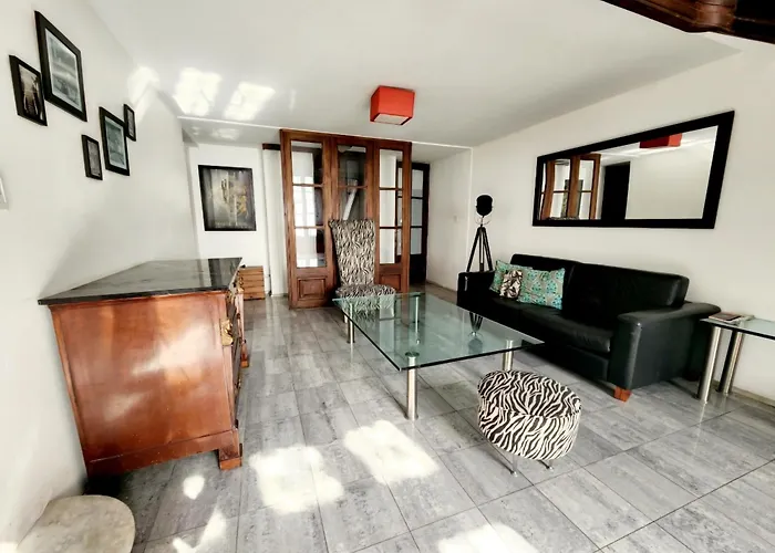Santelmo Casona Unica 4Pisos Full Terraza Piscina Quincho Parrilla Ascensor 2Jacuzzis Sauna 7Dorm 6Banos