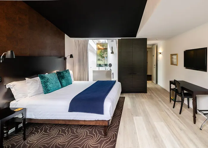 Queenstown Park Boutique Hotel