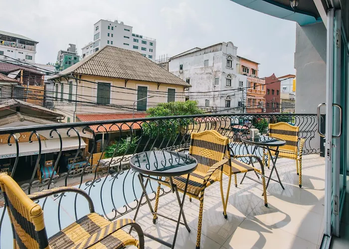 V Hotel Vientiane