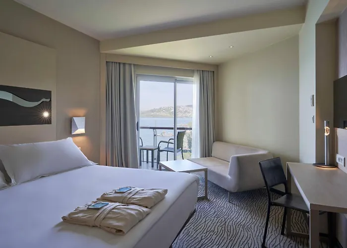 Richmond Nua Wellness Spa - Adult Only