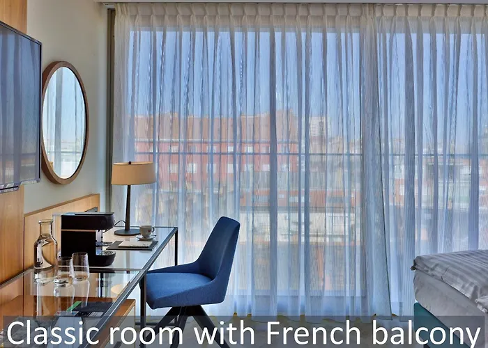 Est Grand Hotel Savoy