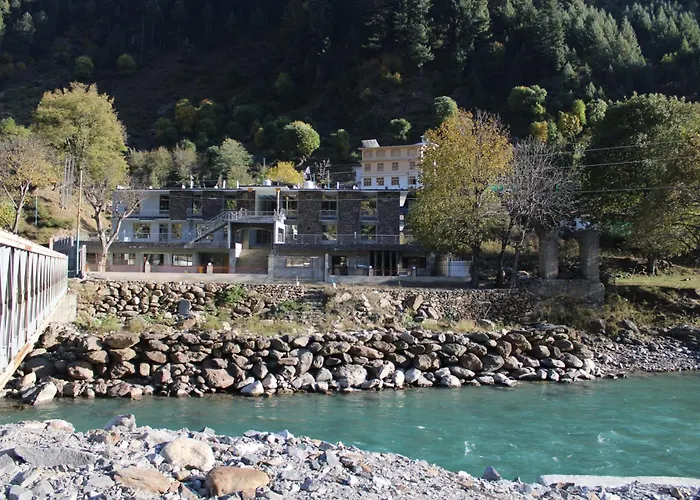 River Garden Hotel And Resort