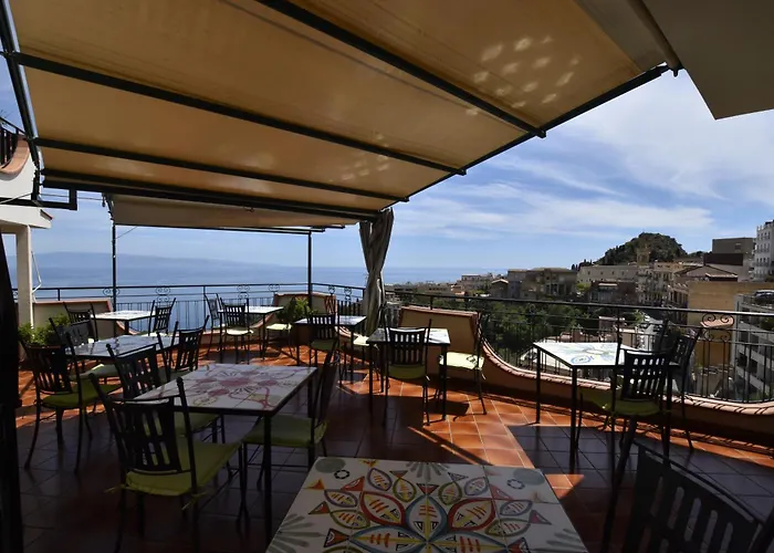 Hotel Condor