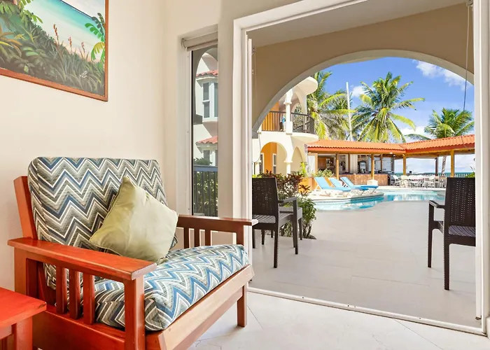 Sunbreeze Suites