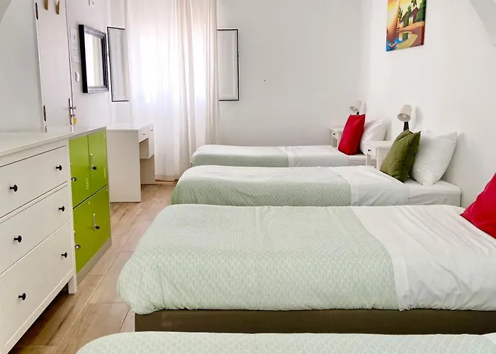 Pirata Milfontes Guest House