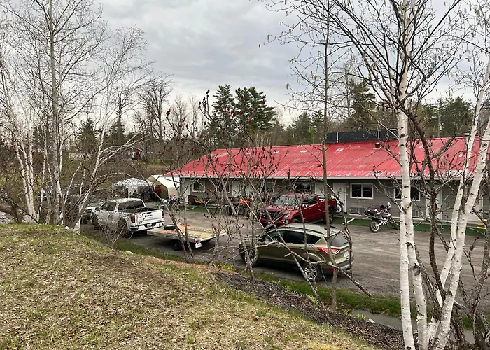 Calabogie Motor Inn