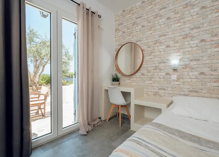 Marias Place Ios
