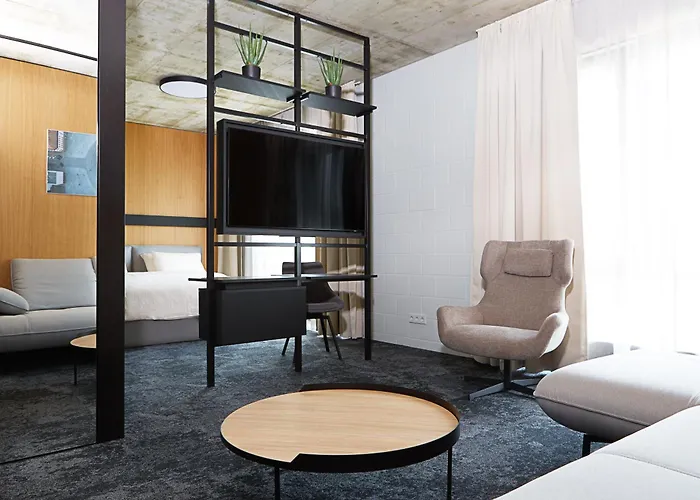 Air Hotel