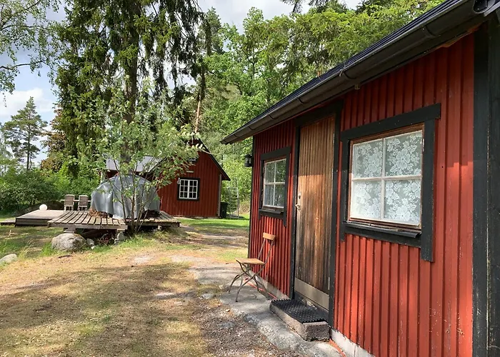 Sommarhus Pa Oe I Stockholm