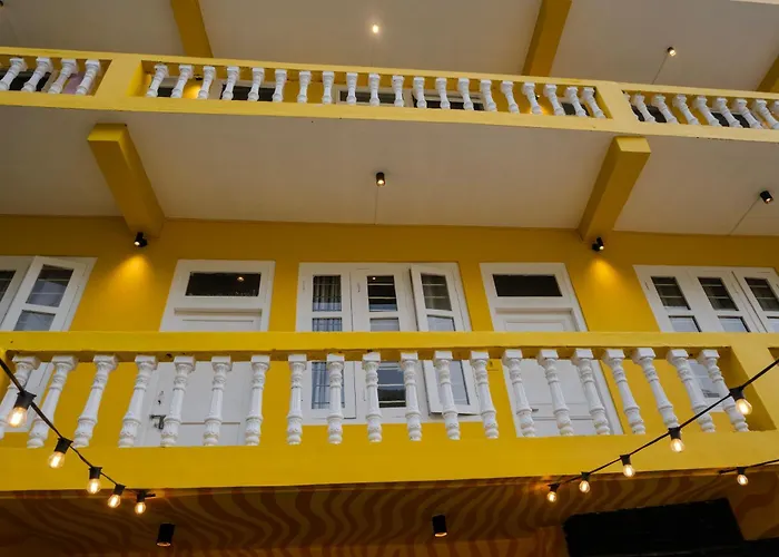Whoopers Hostel Jibhi