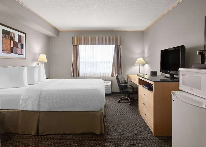 Travelodge By Wyndham Fort Mcmurray