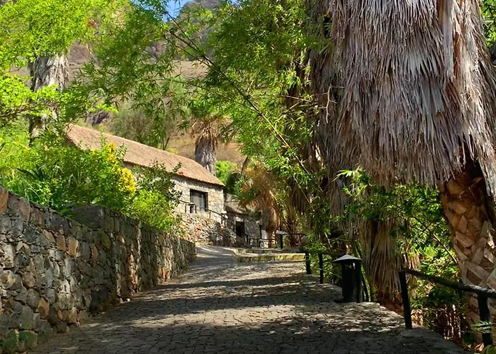 Pedracin Village