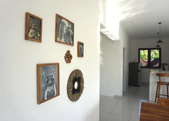Black Sand Hostel Amed