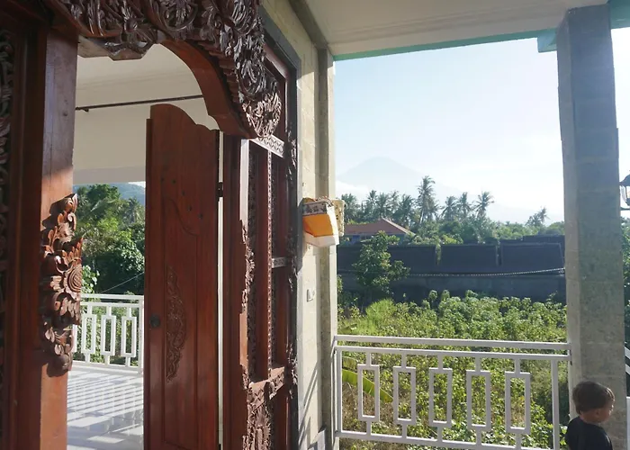 Black Sand Hostel Amed