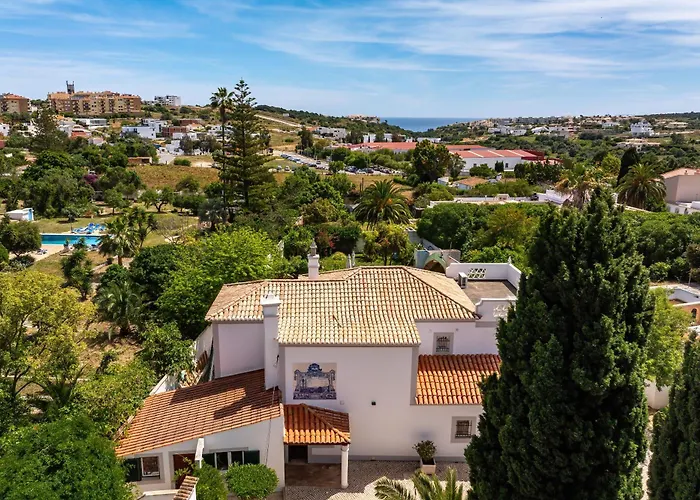 Luxury Casa Madeira, Heated Salt Water Pool And Panoramic Woodfire Sauna