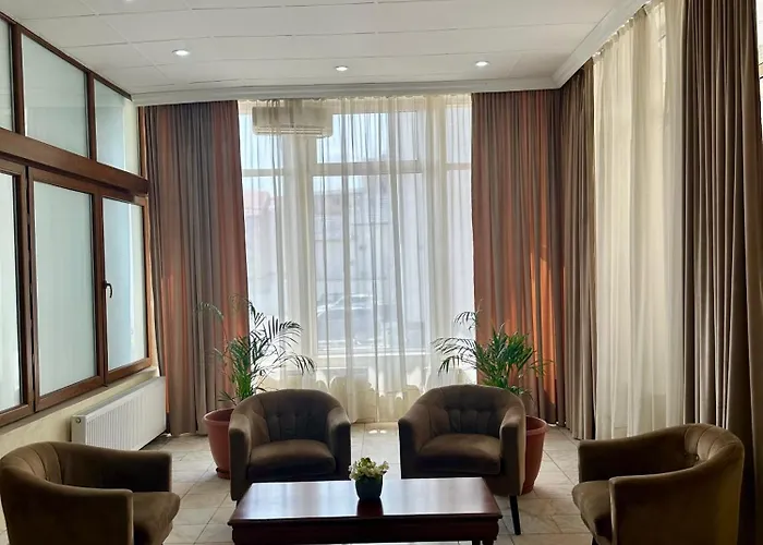 Hotel Diana
