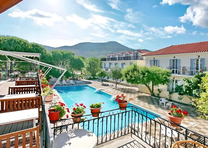 Theofilos Classic Hotel