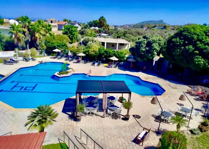 Happy Days Hotel, Adults Only