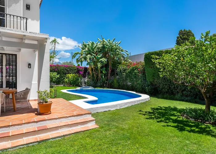 Luxury 3Br House With Private Pool & Stunning Interiors