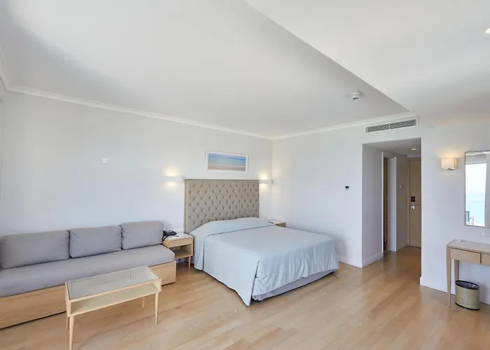 Sunrise Beach Hotel