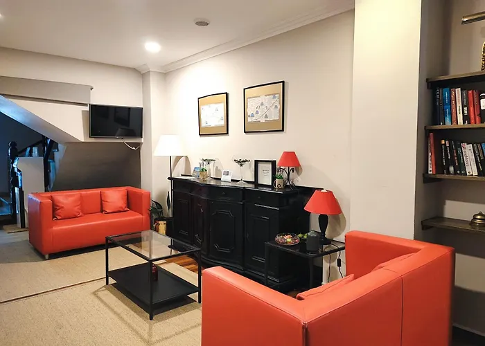 Nest El Camino