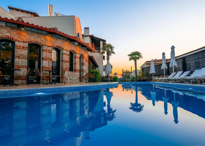 Samel Hotel