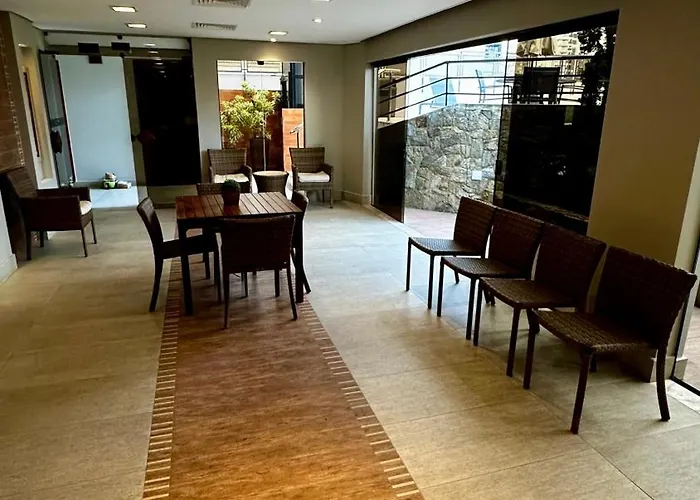 Flat Cosmopolitan Praia No Gonzaga Com Varanda - Estacionamento Incluso