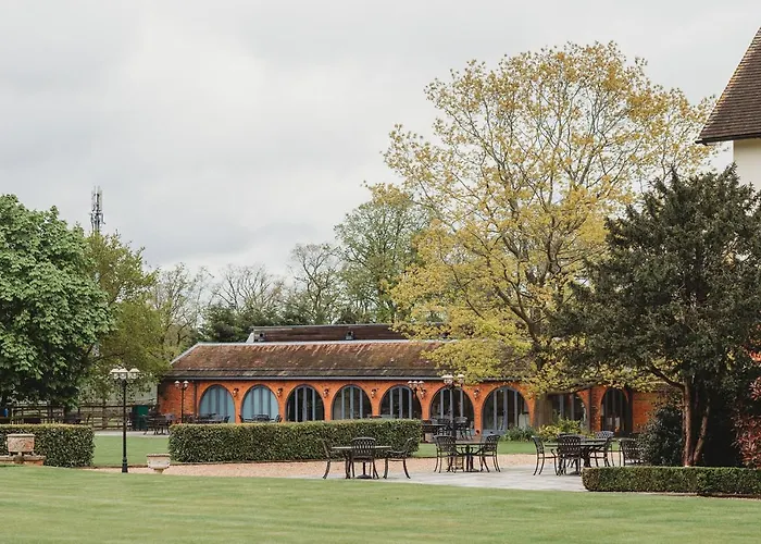 Greenwoods Hotel & Spa