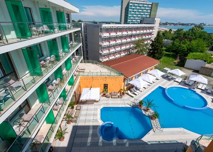 Hotel Saturn