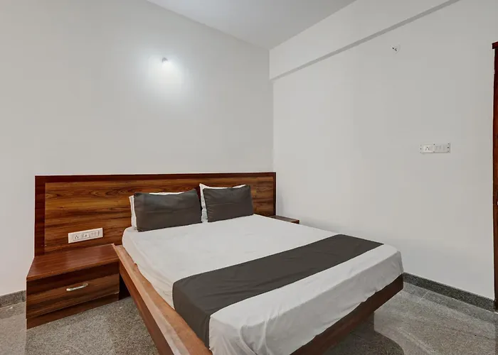 Oyo Hotel Bungalow Inn Lodging & Boarding