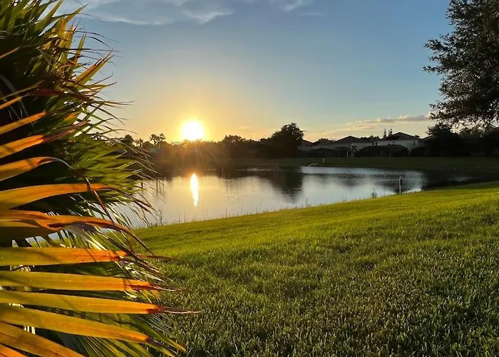 Florida Lake View Villa
