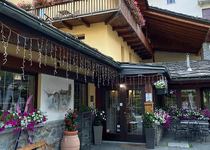 Hotel Coeur Du Village