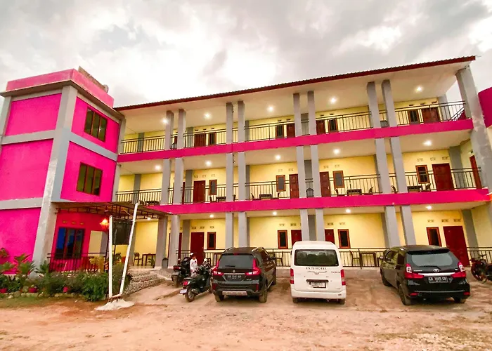 Fx72 Labuan Bajo Hotel