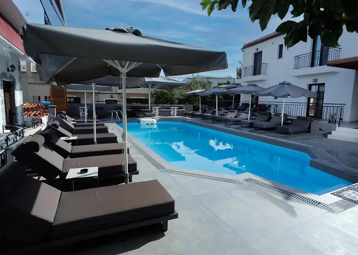 Yianna Hotel