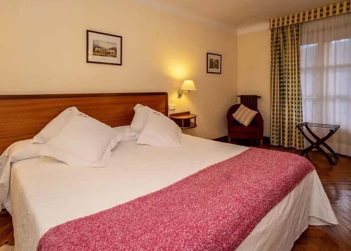 Hotel Adsera