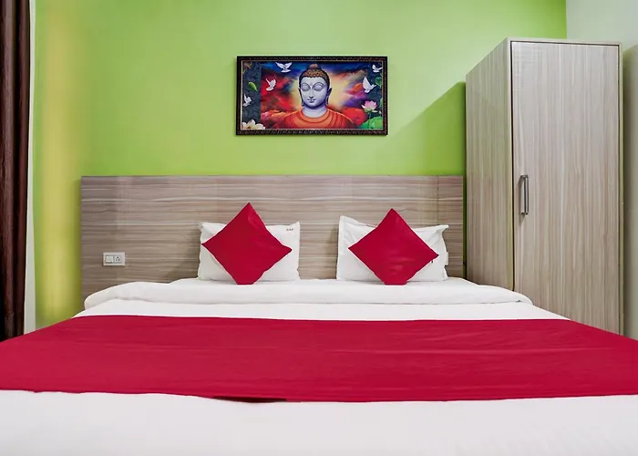 Hotel Aradhana Palace