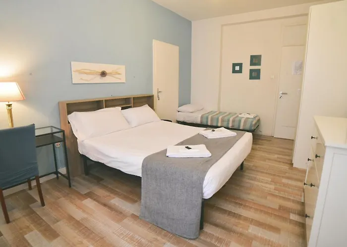 Barcolana Lodge - Hostel