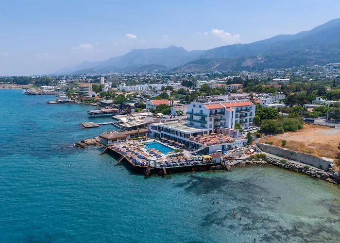 Manolya Hotel