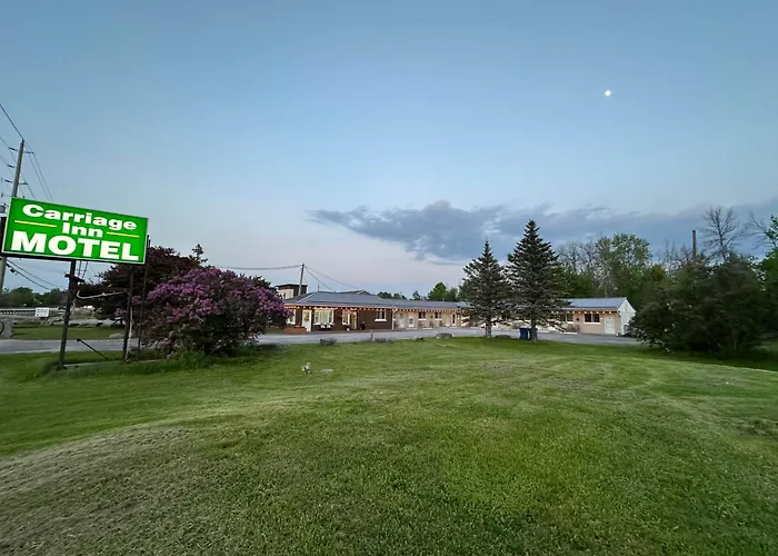 Carriage Inn Motel