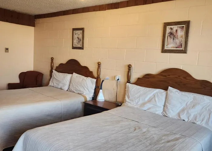 Cedar Villa Motel