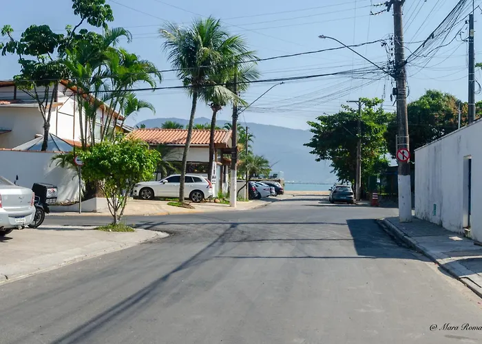 Treze Luas Ihabela Pousada