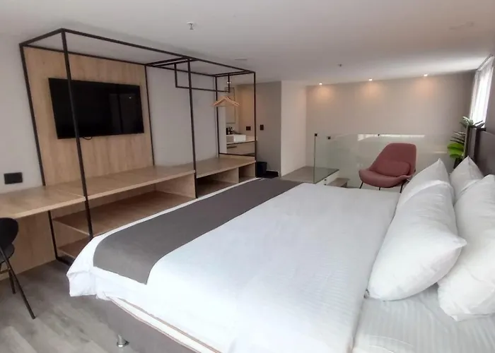 Lettera Hotel