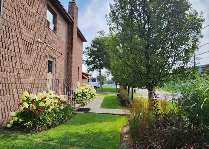 Canadas Best Value Inn-Richmond Hill