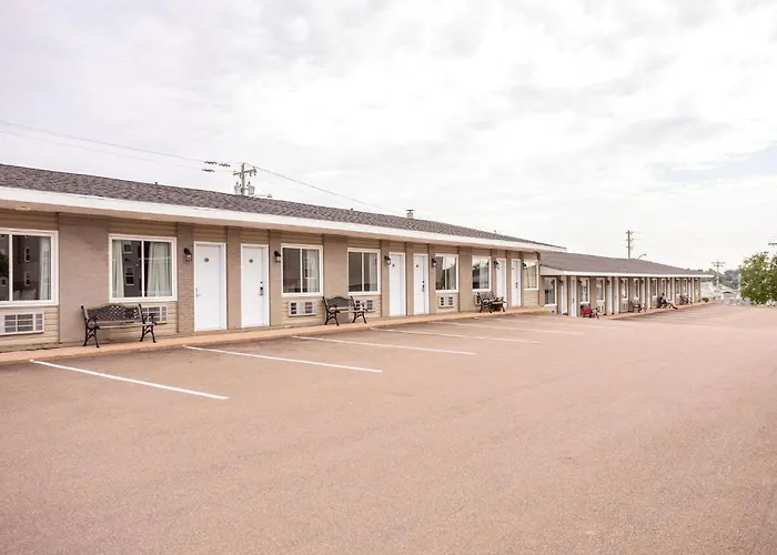 Canadas Best Value Inn & Suites-Charlottetown