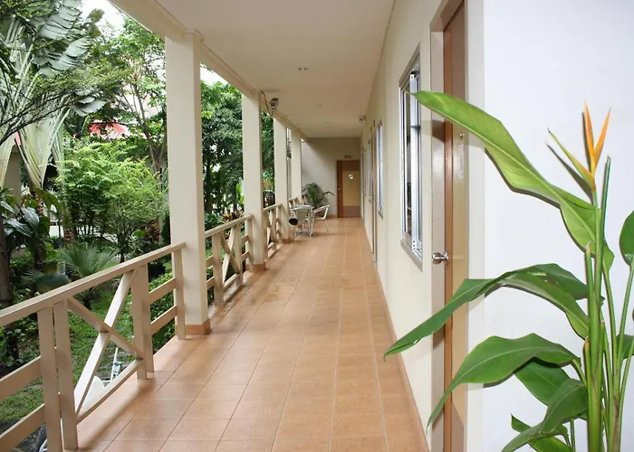 Tonwa Resort Hotel
