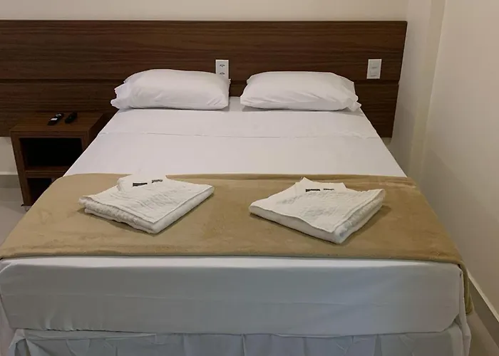 Lazzarus Hotel