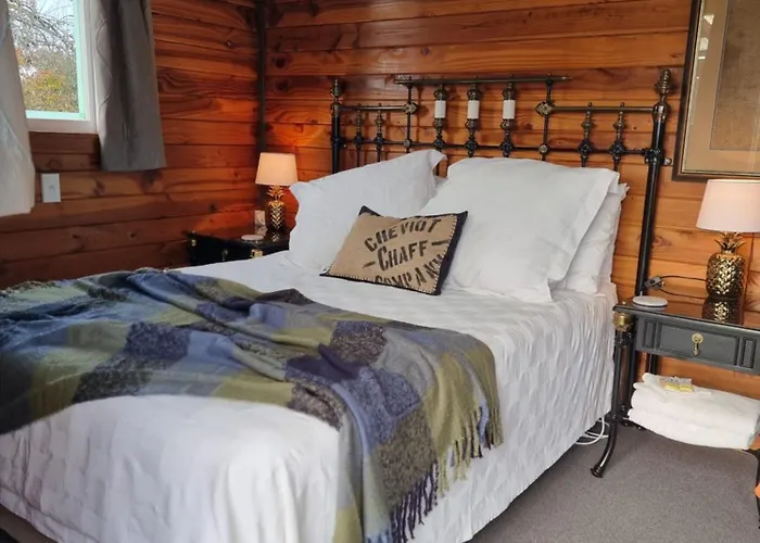 Cheviot Motels, Cabins And Camp